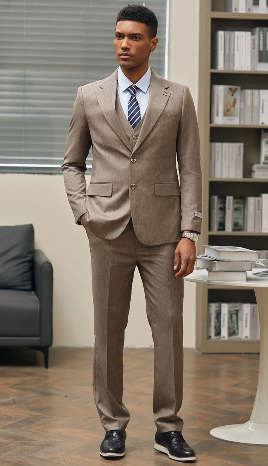 Stacy Adams SM145H1-TAN Mens Suit