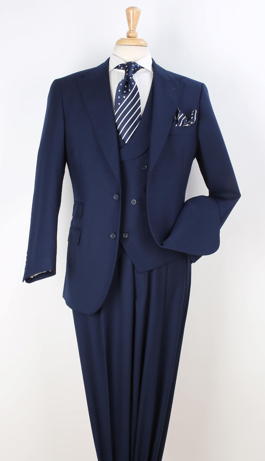 Iconic T-609-NVY Mens Suit
